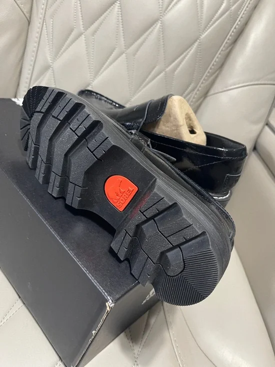 Sorel Women's Revel Ave Patent Loafers - Black - Picture 8 of 11